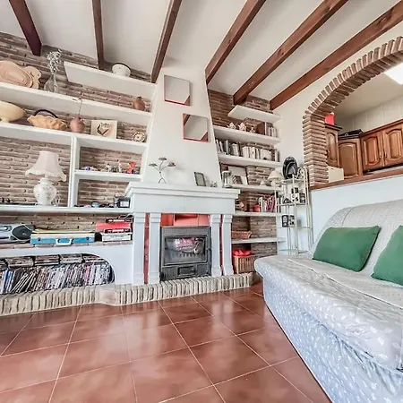 2 Bedroom Duplex In Apartment *