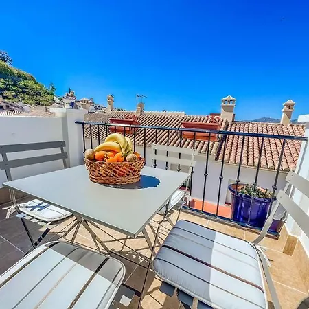 2 Bedroom Duplex In * Frigiliana