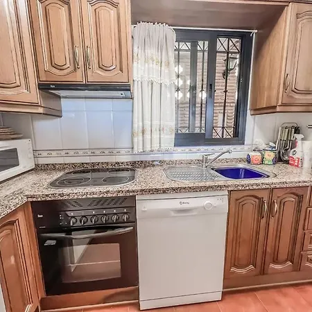 Apartment 2 Bedroom Duplex In *